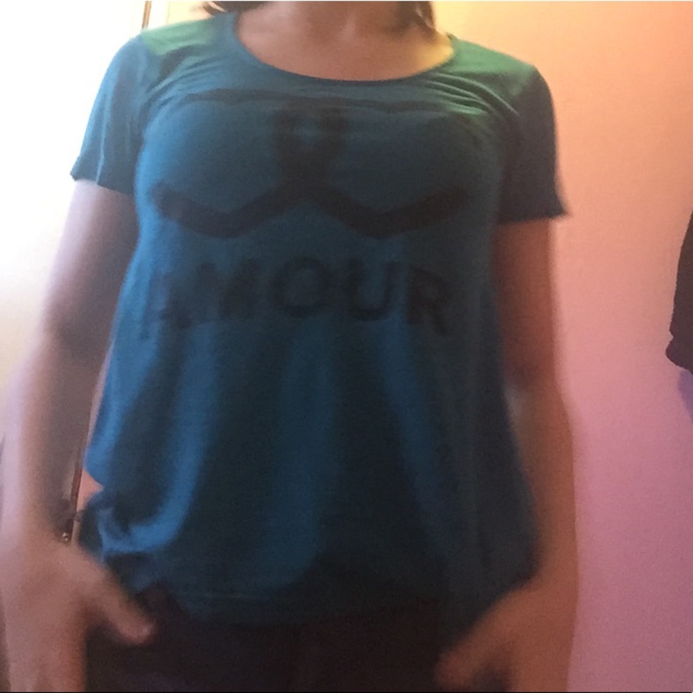 A blue shirt from Ardennes